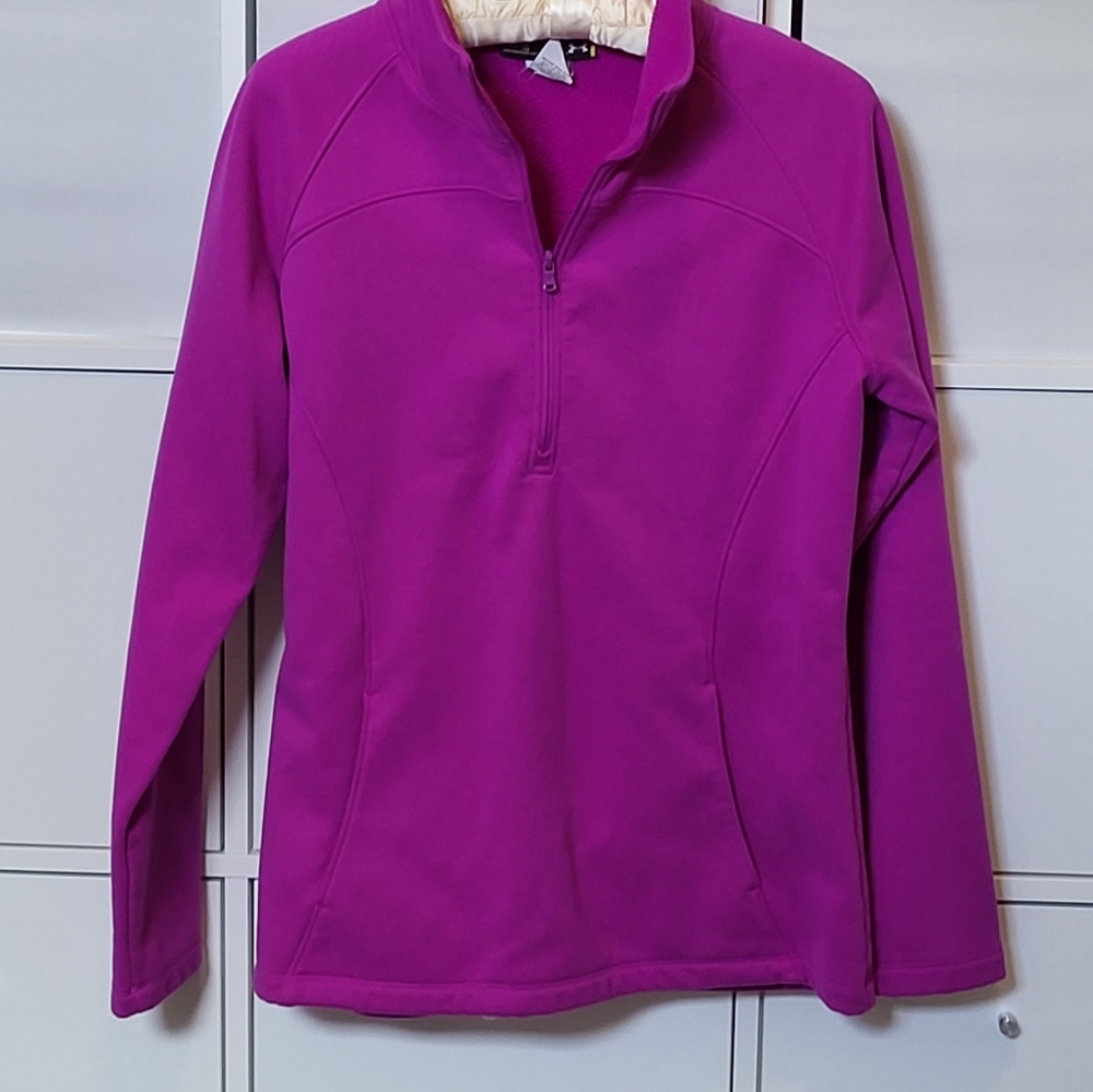 Under Armour half zip fleece pullover medium Raspberry womens